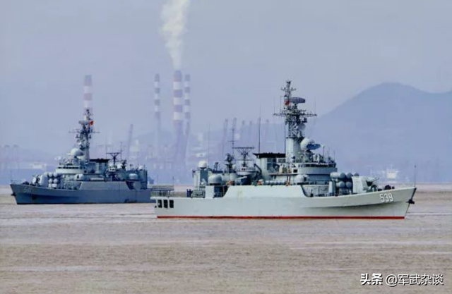 中国海警：不要只给退役军舰，我也要新船！中国海警该如何转型？(图5)